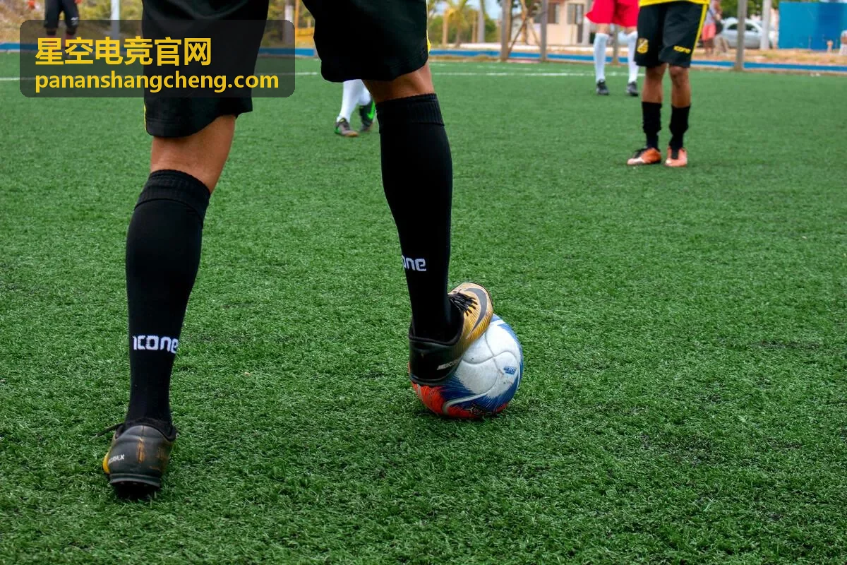 星空电竞官网轻量电竞鼠标封面